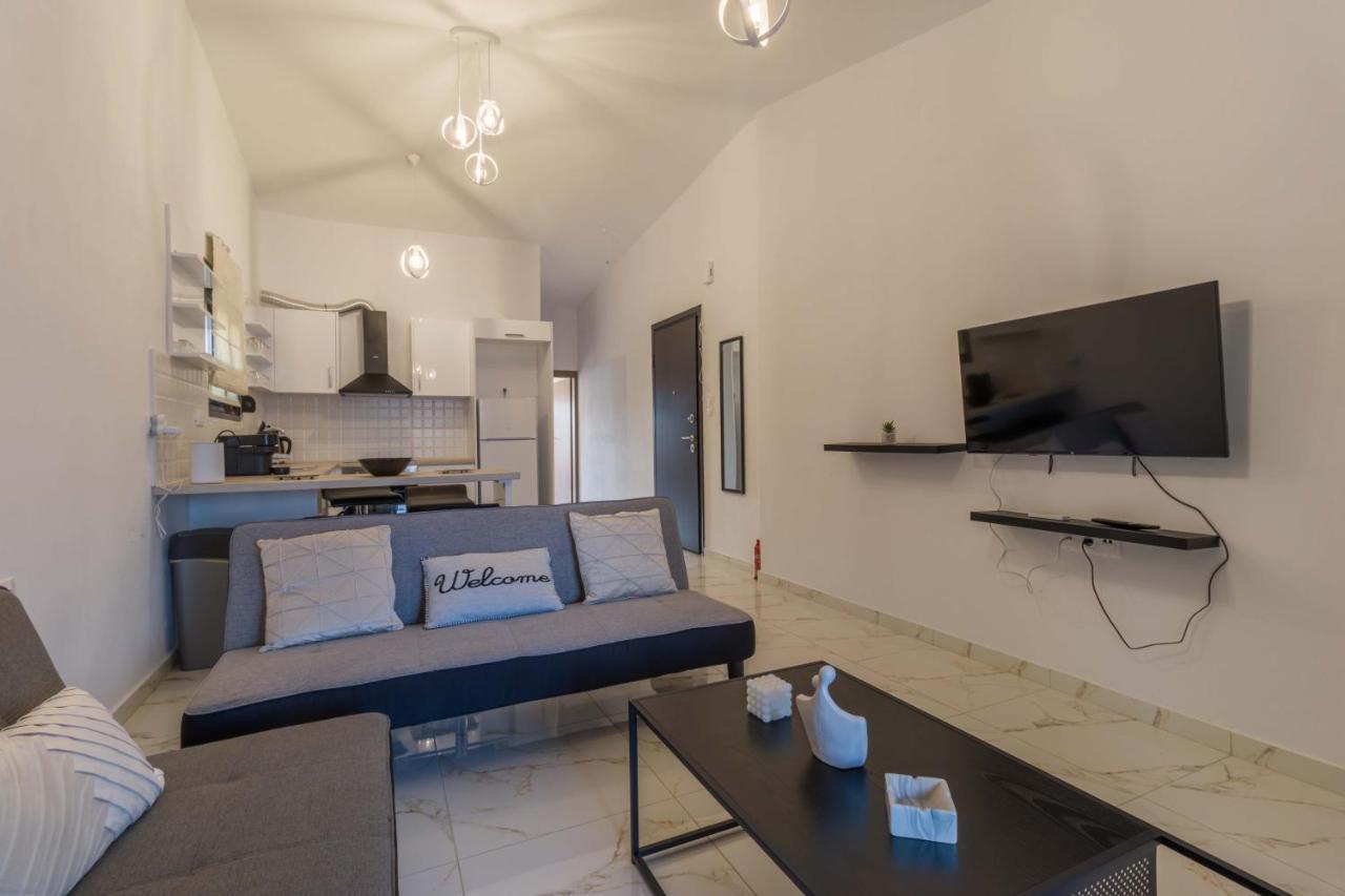 Seaside Serenity Suite In Loutra Kato Almiri Exterior photo